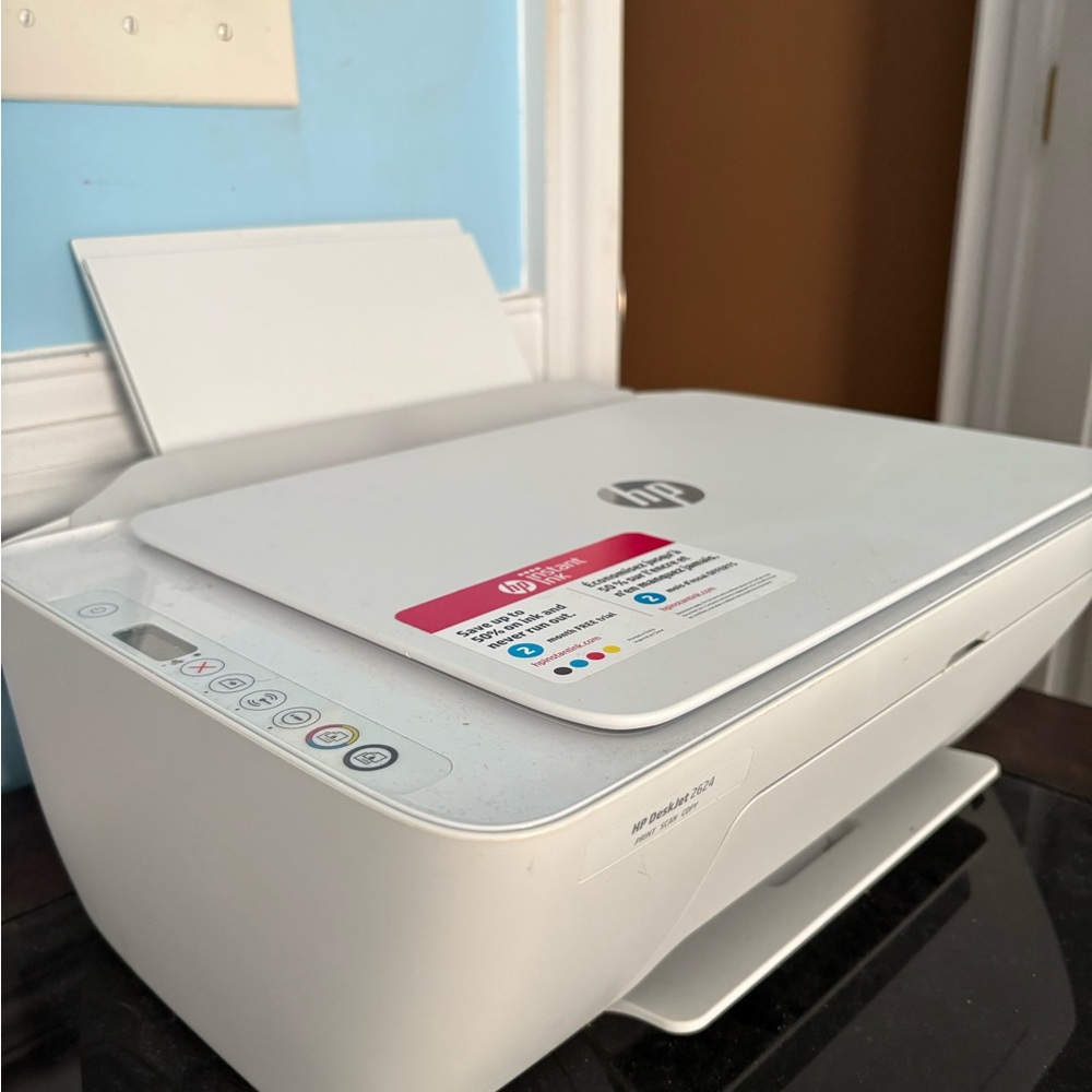 HP White All-in-One Printer